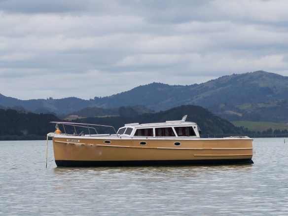 IMG_4551 - Unknown - Peach hull, grey deck, white cabin