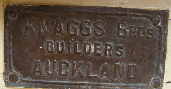 builders-plate