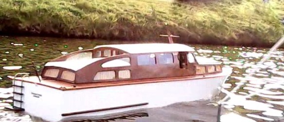 tamure-cruising-gulf-harbour-pond