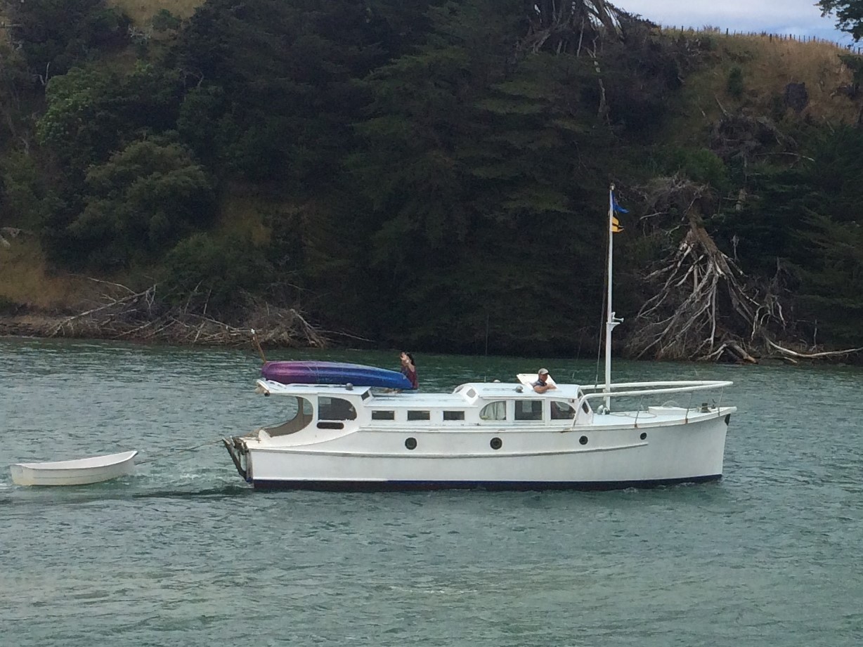 OKE BAY LEAVING SANDSPIT