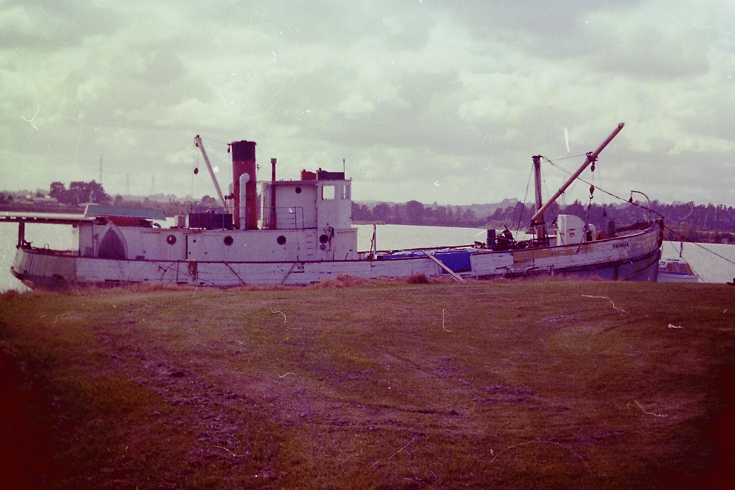 92CCF5D2-C138-4D6E-AA87-54F5C7D8DD8F