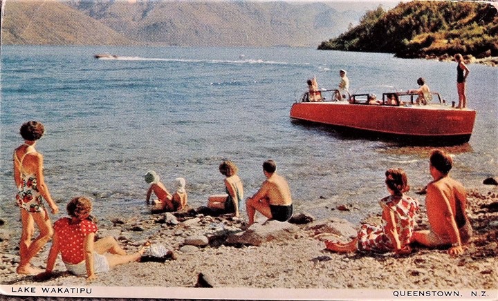 9F2C1285-D1CF-4B54-8FE6-8B1409FBCAFA