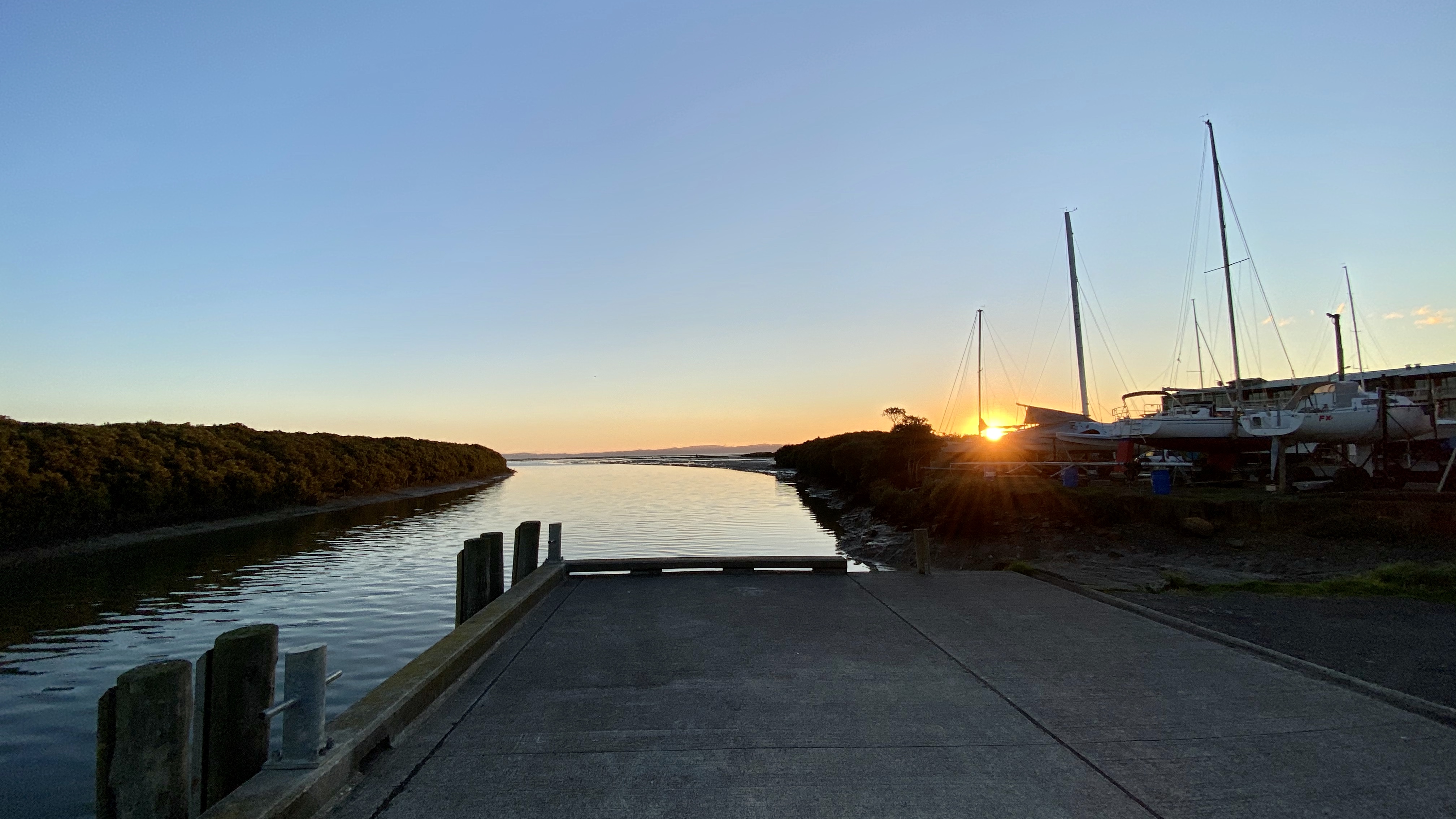 847BF910-6ADA-4305-8903-330DA08D1015_1_201_a